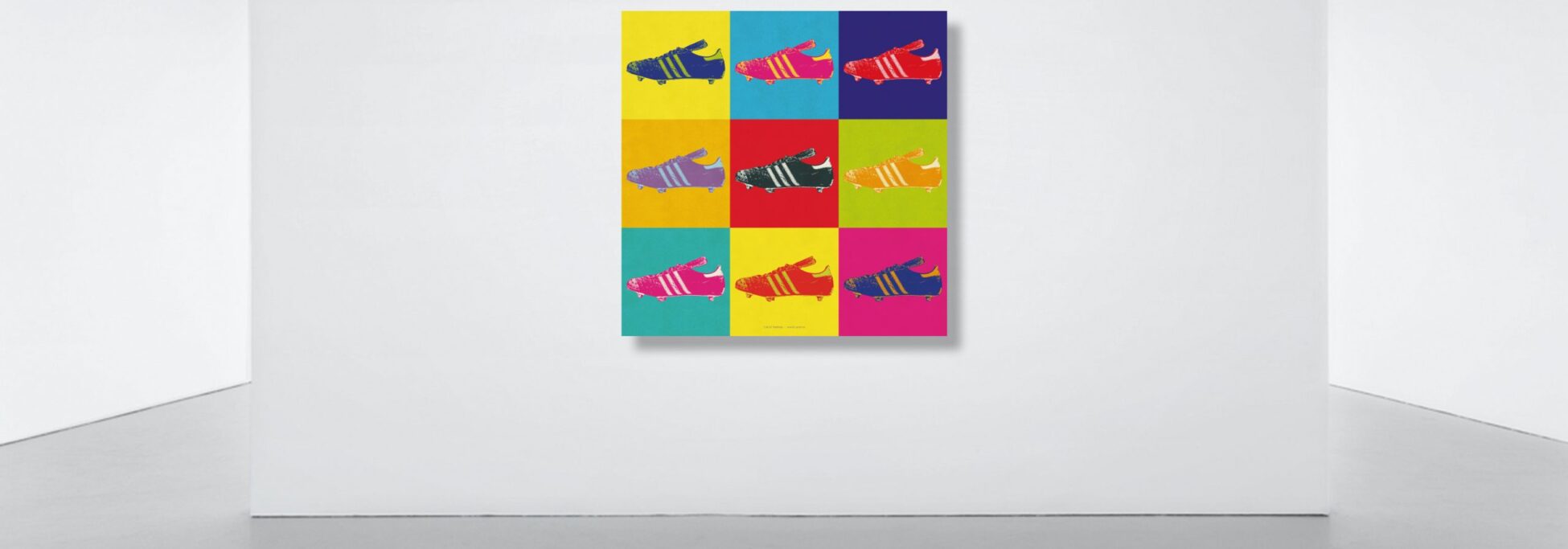 Ein adidas-Schuh im Andy Warhole Style.